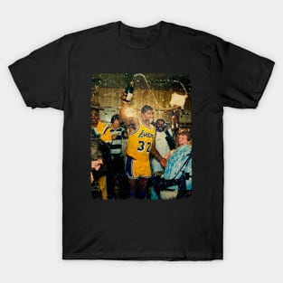 Magic Johnson in Celebrating The 1987 NBA Championship T-Shirt